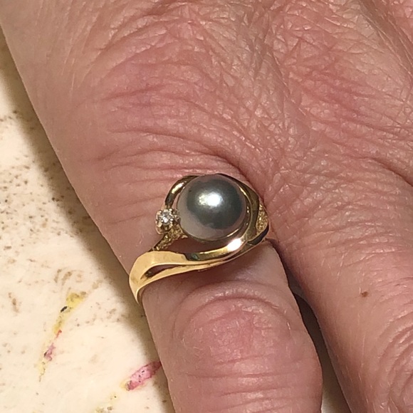 L. J.bead watch, new battery - Picture 10 of 15